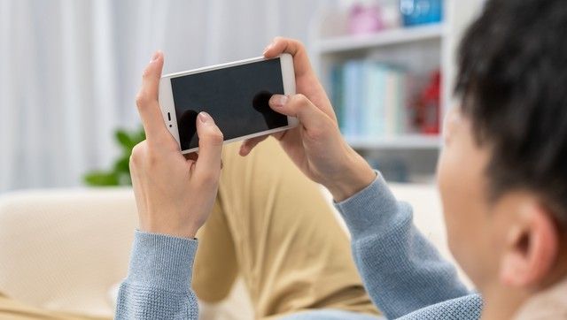 你的手机越用越卡？不是内存不够，是算法在逼你换新机！