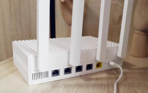 万物互联!360路由器连接你我的家让上网更安全