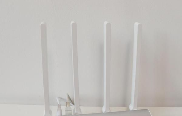 万物互联!360路由器连接你我的家让上网更安全