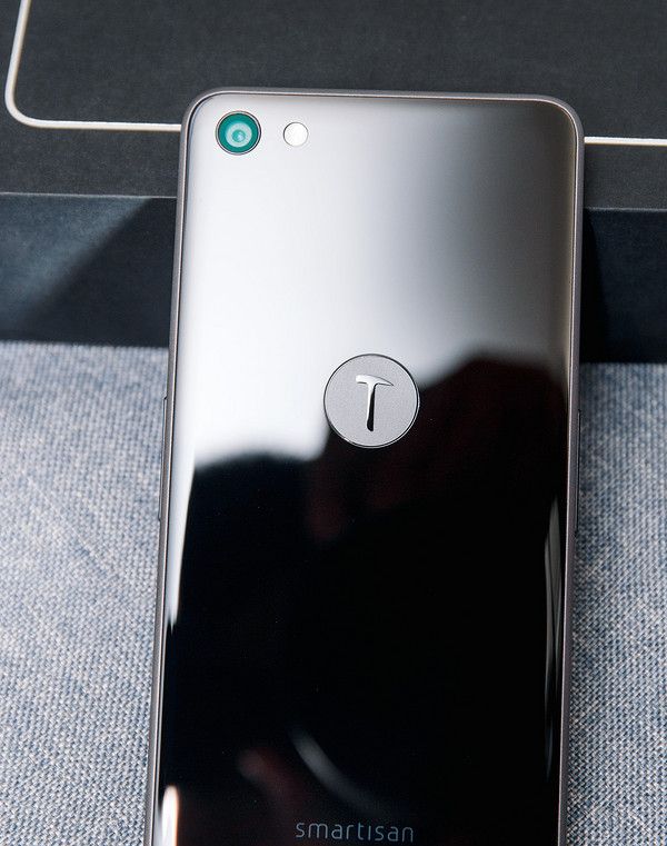 撇开情怀, 一部精致的全网通小钢炮-------Smartisan T2 智能手机众测详评