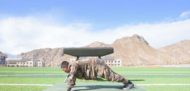 “马”上新技能④ | 掌握分腿纵跃木马的动作要领 实则并不难