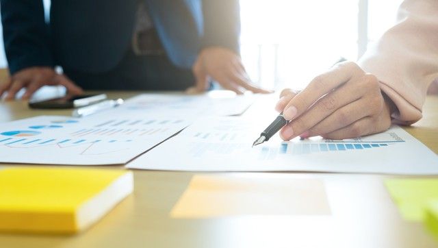 TensorFlow应用指南:从构建到评估的神经网络之旅