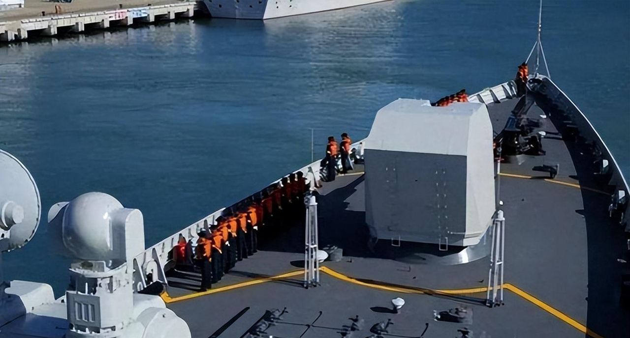 新加坡求锤得锤，还没与印度搞联合巡逻，中方的反击先到