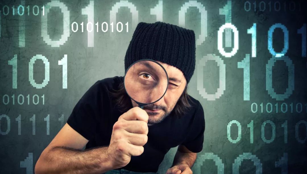 Python稳坐榜首，C、C++、Java上演“第二名之争”！TIOBE 10 月榜单出炉