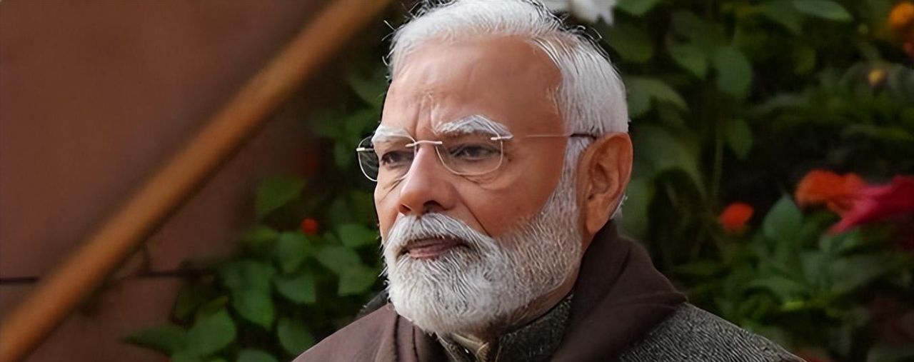 新加坡求锤得锤，还没与印度搞联合巡逻，中方的反击先到