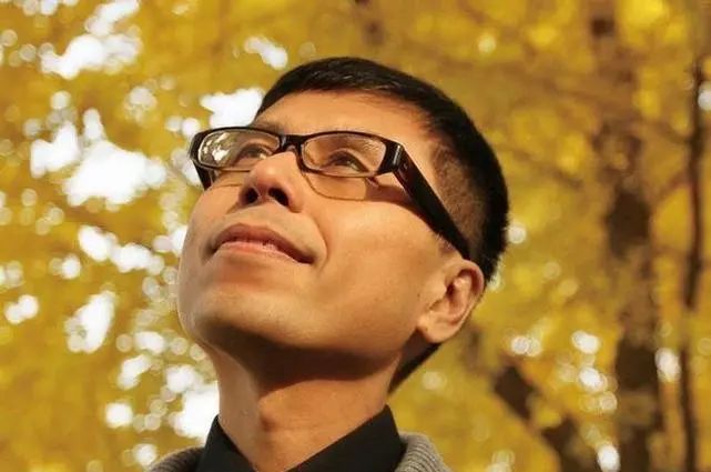 何厚华：从数学系到乐坛巨匠，《有多少爱可以重来》铸就传世之作