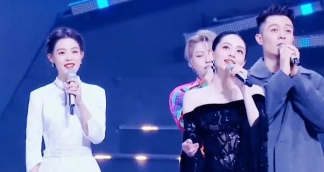 大湾区晚会抢C位争议,刘惜君横插一脚,网友吐槽没规矩