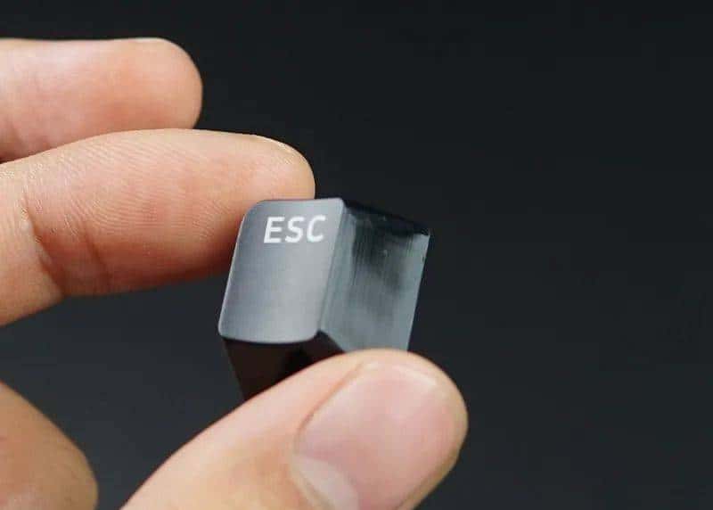 在座各位都能买得起的无线机械键盘:雷柏V500PRO简评