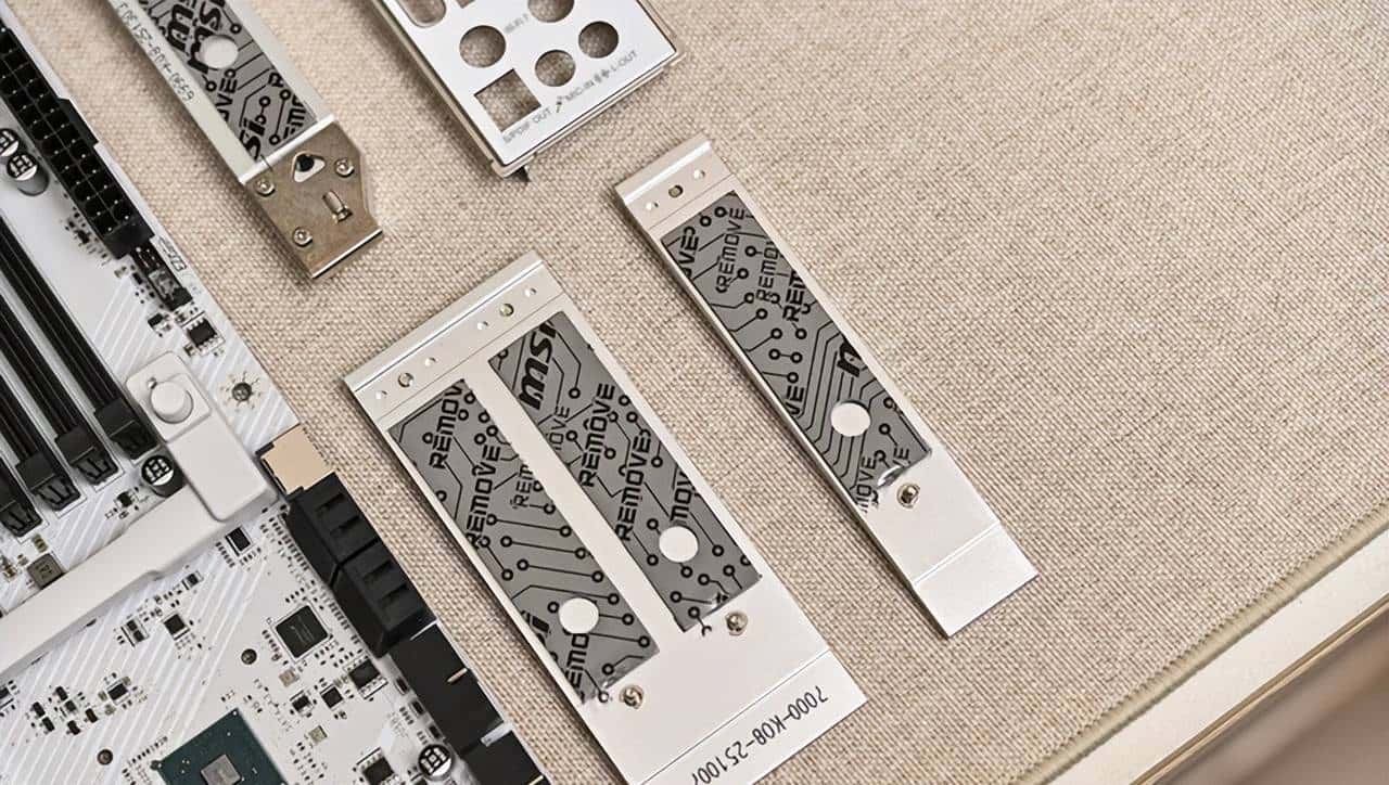 AMD ATX 白色装机新宠——微星 MPG B850 EDGE TI WIFI 刀锋钛开箱简测