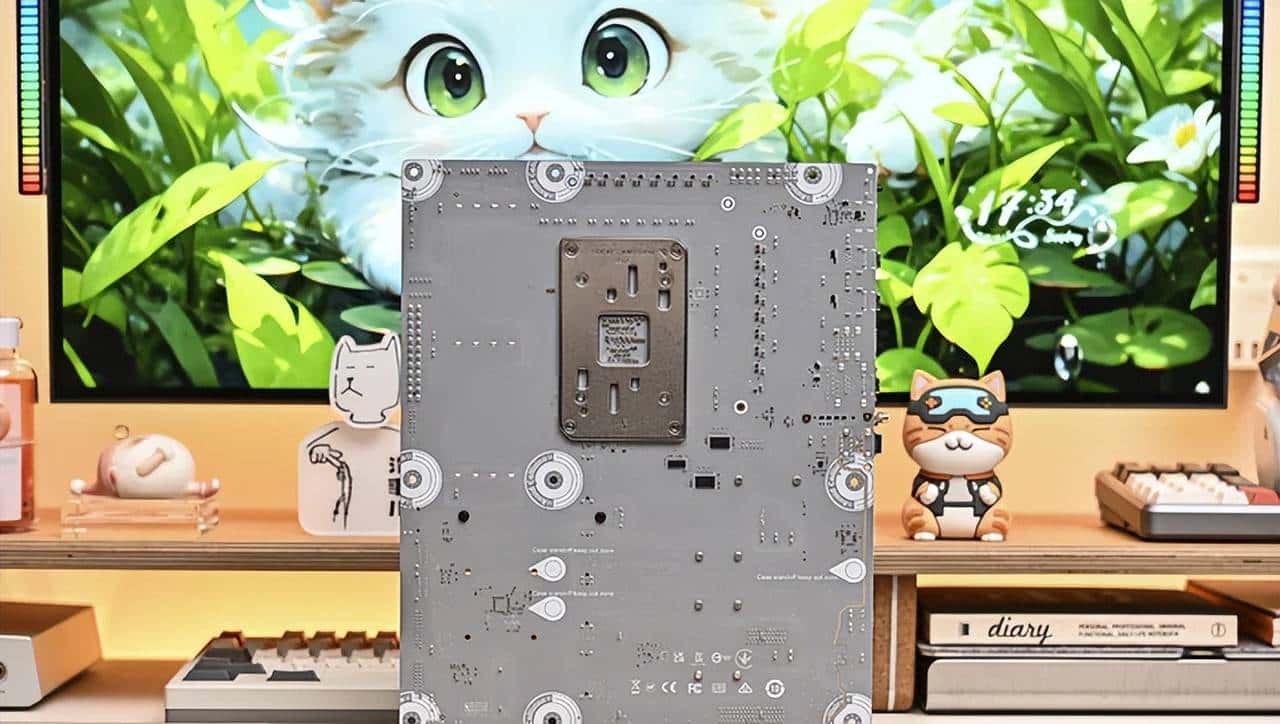 AMD ATX 白色装机新宠——微星 MPG B850 EDGE TI WIFI 刀锋钛开箱简测