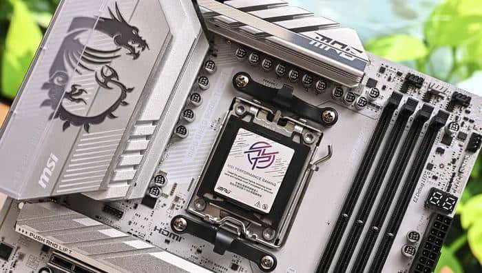 AMD ATX 白色装机新宠——微星 MPG B850 EDGE TI WIFI 刀锋钛开箱简测