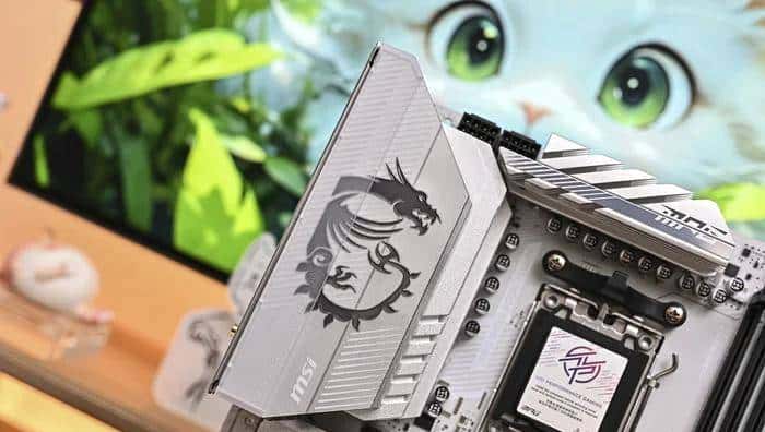 AMD ATX 白色装机新宠——微星 MPG B850 EDGE TI WIFI 刀锋钛开箱简测