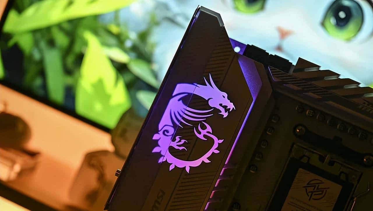 AMD ATX 白色装机新宠——微星 MPG B850 EDGE TI WIFI 刀锋钛开箱简测