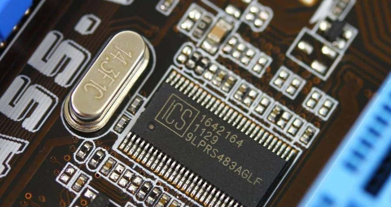 很少人都不知道笔记本主板晶振作用，今天带大家先了解一下