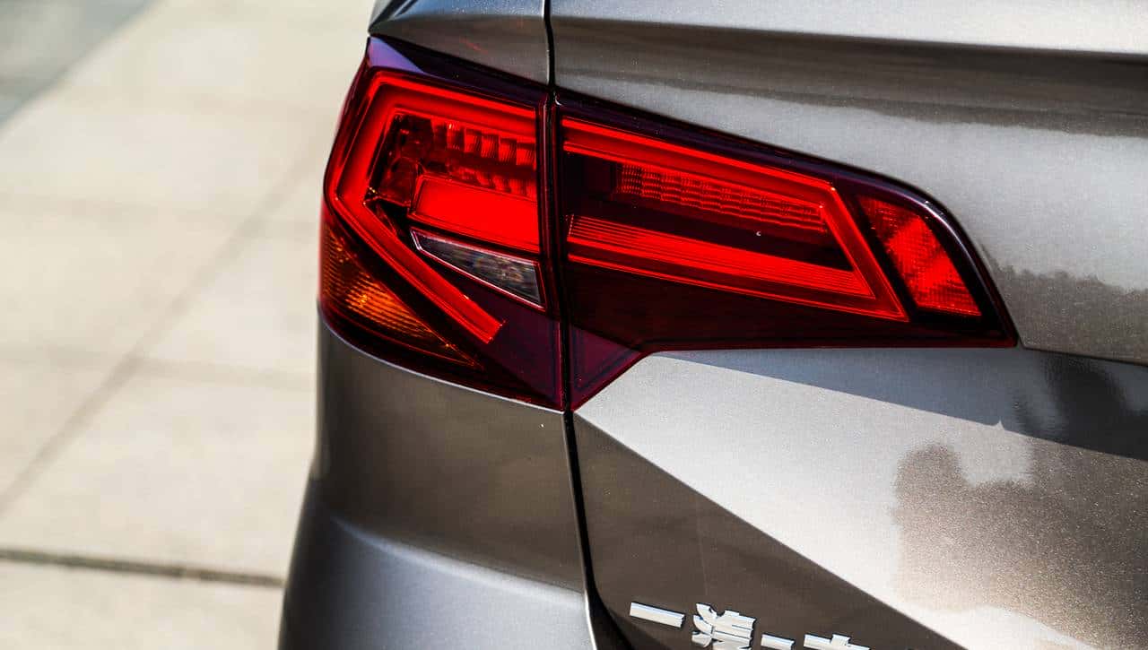 试驾大众新宝来:依然宝刀未老?