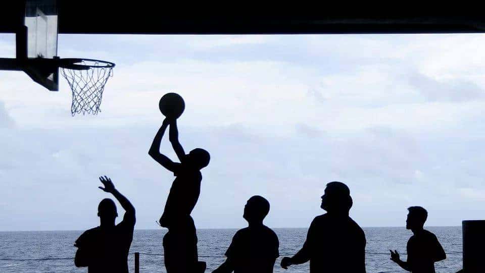 三联诗社｜大雁裁剪了天空，酒与瞌睡又连成一片