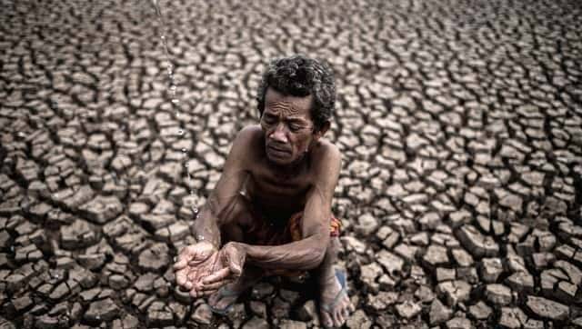 72年修水库，一个成分不好的女人为了给我送饭，摔伤了脚