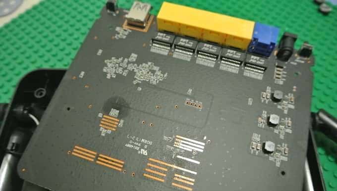 利用矿渣路由器，低成本达成“mesh组网”，能否无缝漫游不掉线？