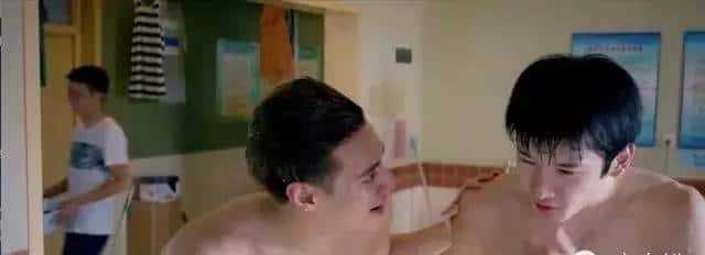 鲜·剧《睡兄弟》的字幕组火了,少年你知道什么叫happy cup吗?