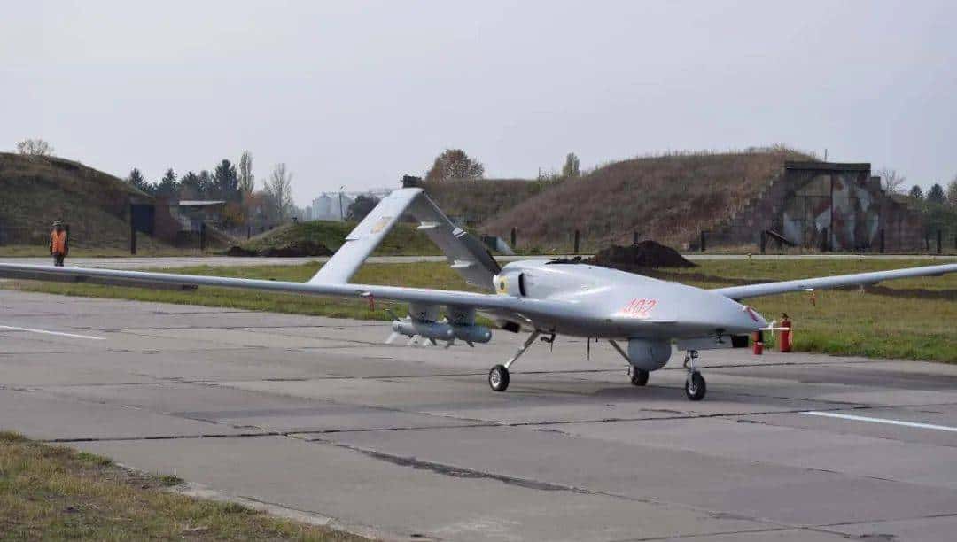 美国支援乌克兰APKWS II精确制导火箭弹，廉价精确打击载具成谜