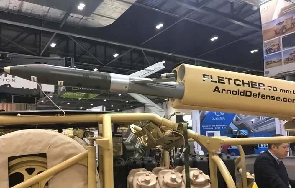 美国支援乌克兰APKWS II精确制导火箭弹，廉价精确打击载具成谜