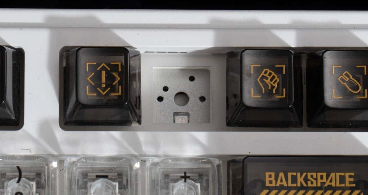 输入设备的进化之路——冯诺依曼架构下的键盘传奇