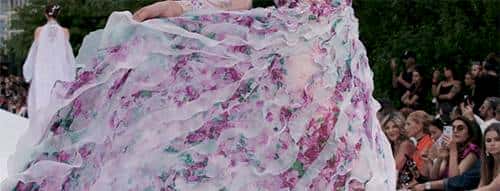 2019秋冬巴黎高定时装周正式落下帷幕了,盘点这场盛宴上那些美轮美奂的仙女裙