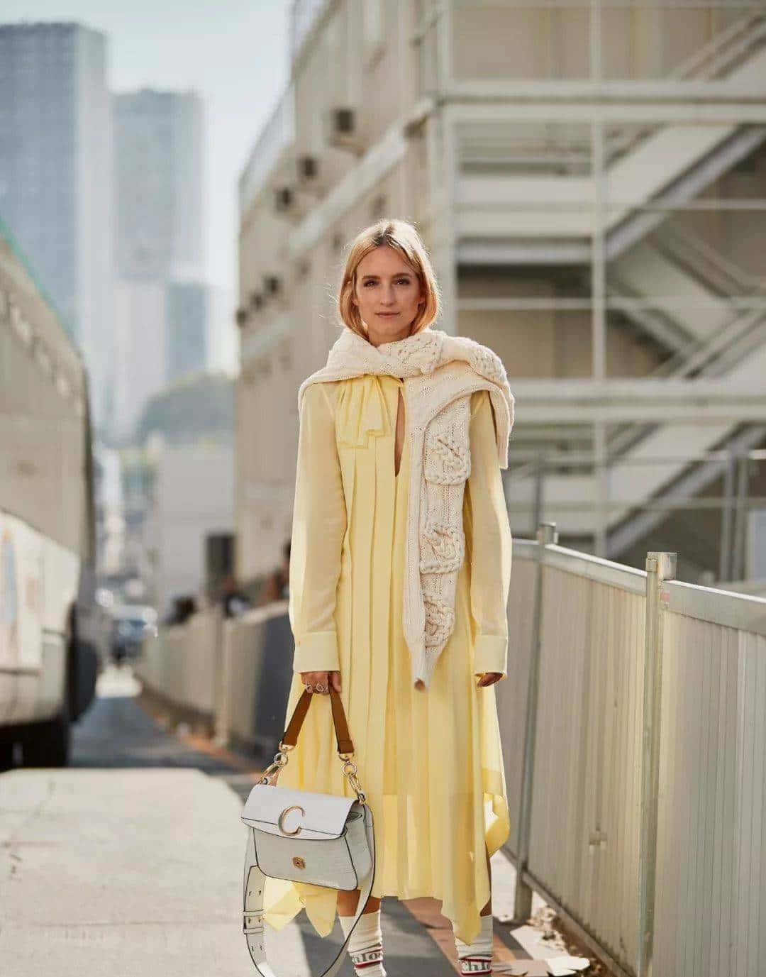 最聪明的时髦精：4个小心机穿毛衣也照样美赢你！