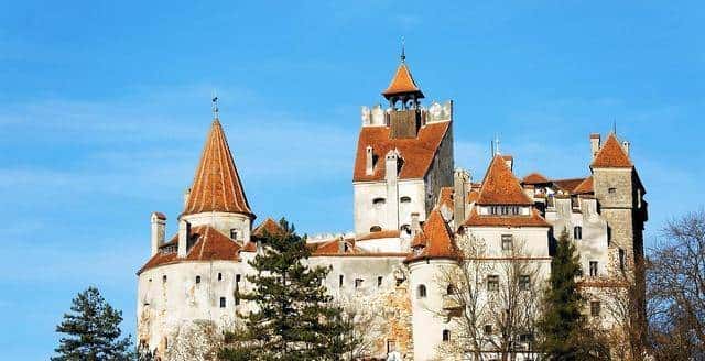 上过太空!德古拉伯爵的10个冷门真相,打破固有印象