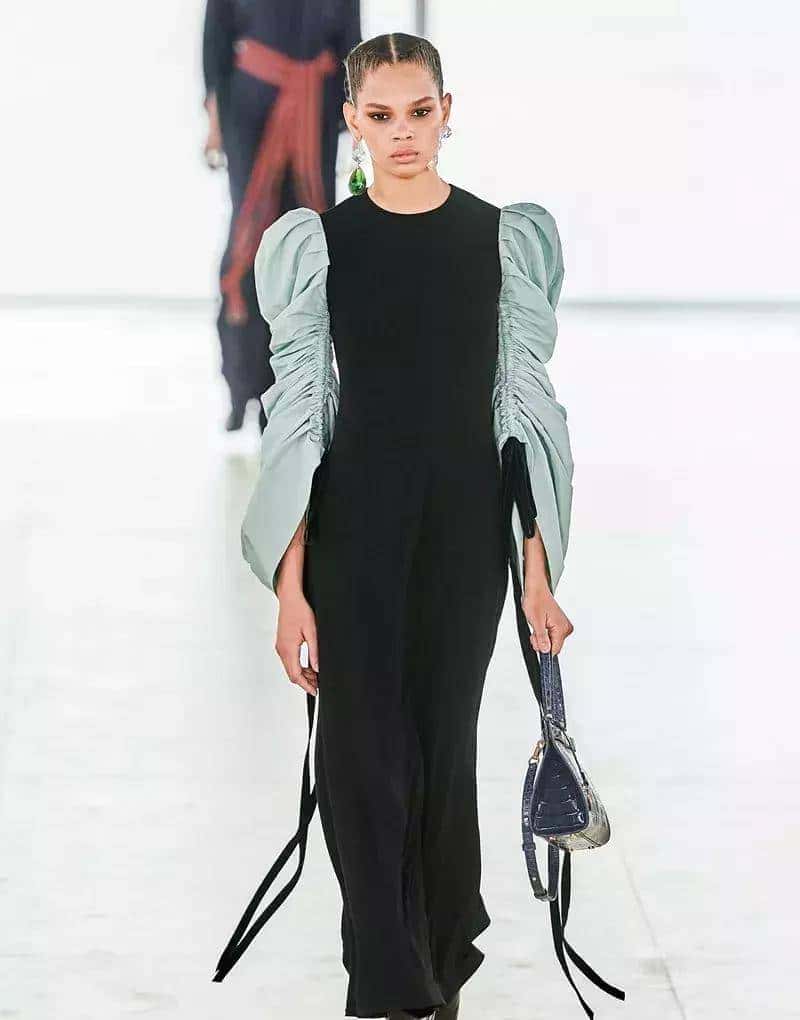 2019秋冬巴黎高定时装周正式落下帷幕了,盘点这场盛宴上那些美轮美奂的仙女裙