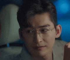 曾经的收视冠军，10年后成全网群嘲的热梗主角？别再笑了她够惨了