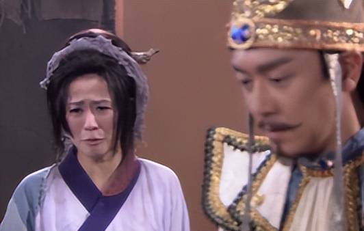 曾经的收视冠军，10年后成全网群嘲的热梗主角？别再笑了她够惨了