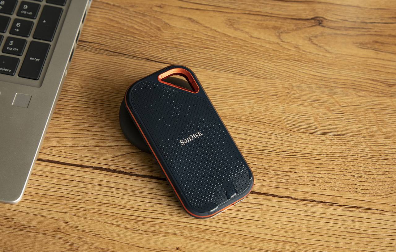 IP55级防尘防水 这款移动固态硬盘兼顾性能和实用