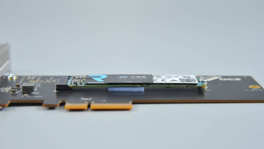 SSD中的布加迪！Toshiba 饥饿鲨 RD400评测