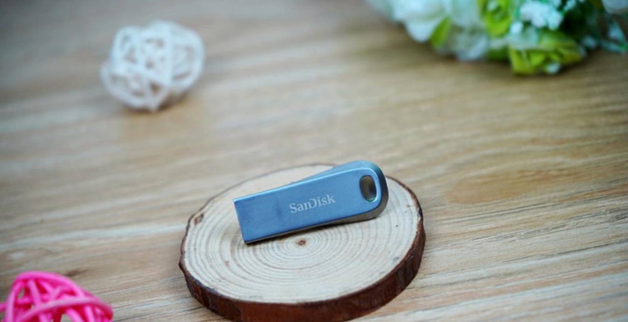 小身形大性能，职场最佳小伙伴：闪迪CZ74至尊高速酷奂USB3.1 U盘