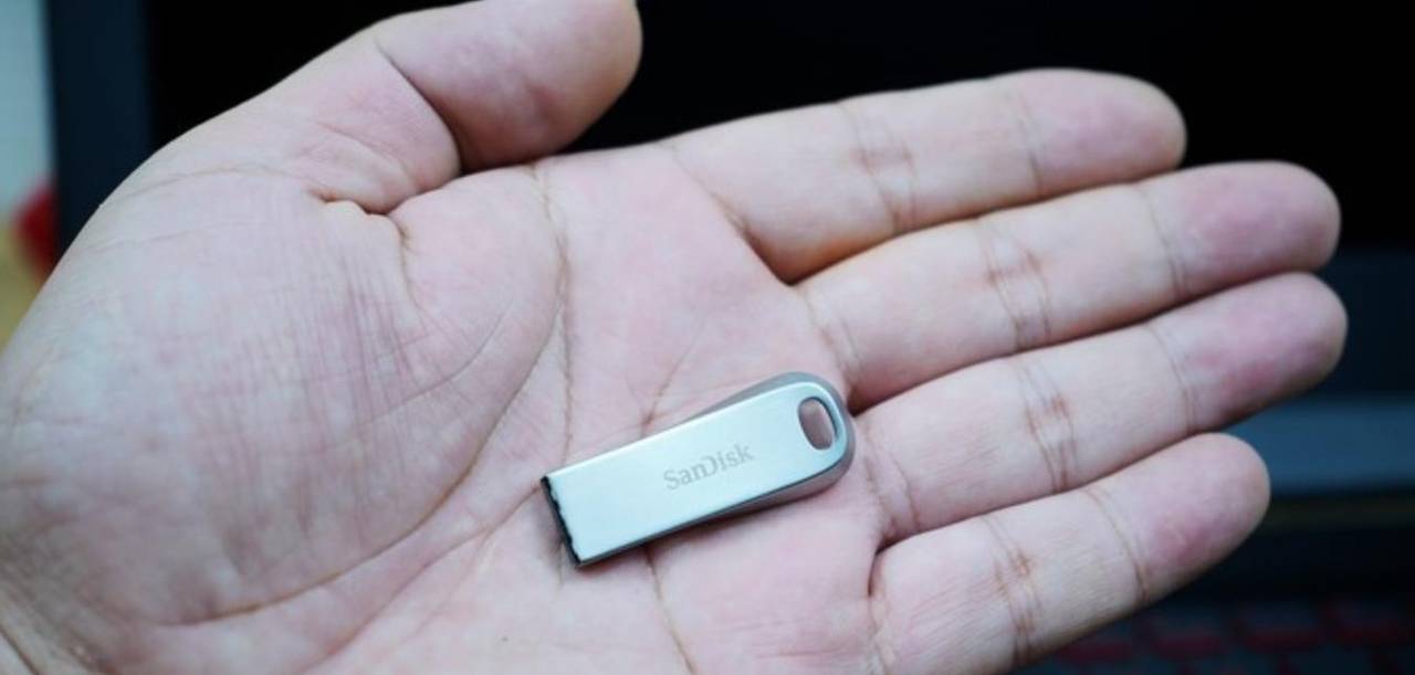 小身形大性能，职场最佳小伙伴：闪迪CZ74至尊高速酷奂USB3.1 U盘