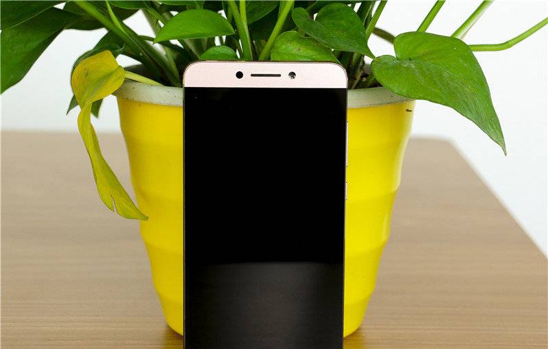 2000元能买到的最强配置：乐视·乐Max 2详细评测