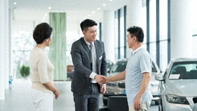 3 个月逆袭！销售高手的 2 个底层思维，比话术管用百倍