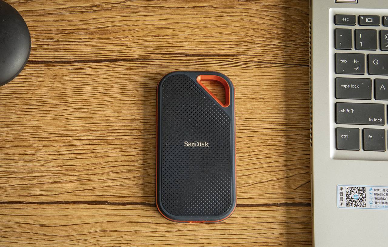 IP55级防尘防水 这款移动固态硬盘兼顾性能和实用