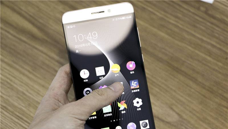 2000元能买到的最强配置：乐视·乐Max 2详细评测