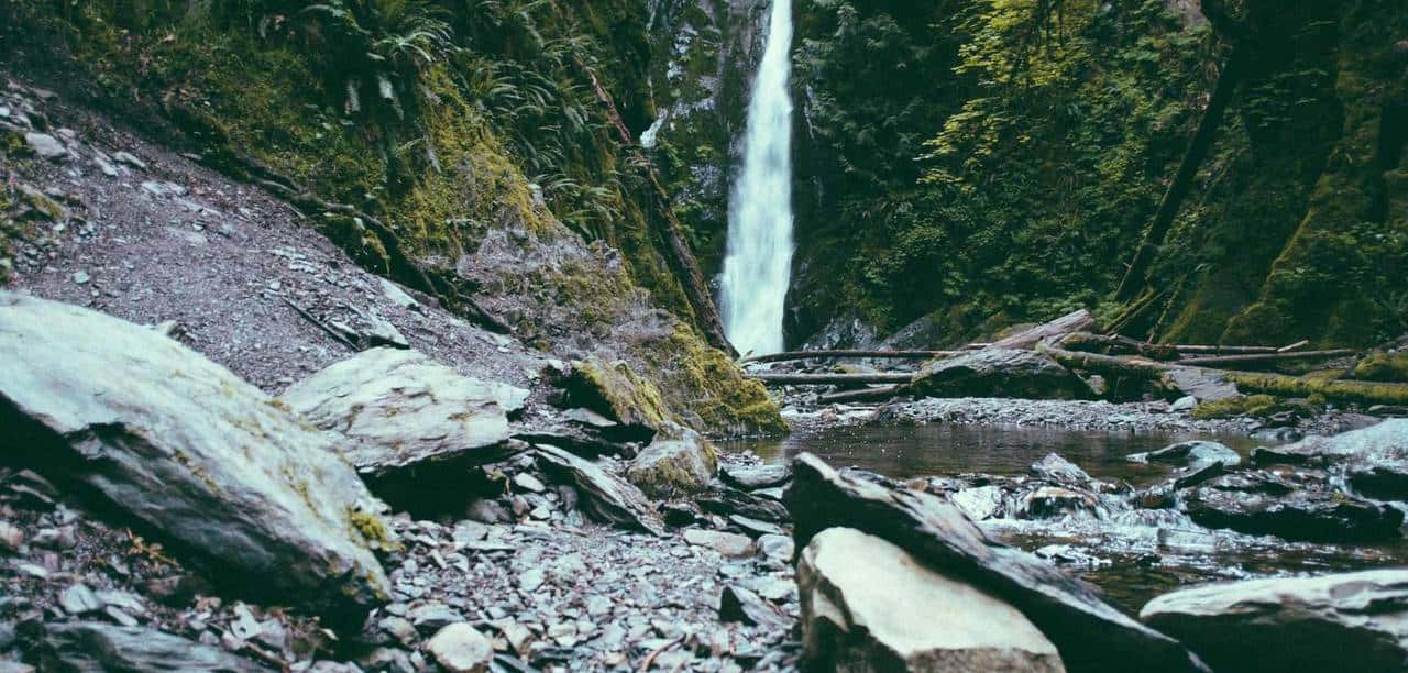 VB 编译与办公系统深度集成：打造工程造价全流程自动化工具