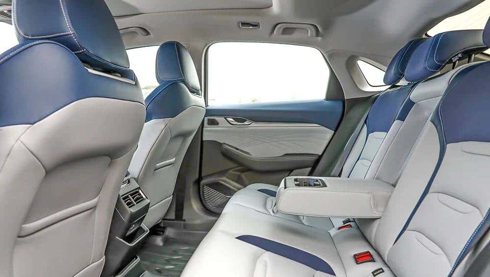 「首试」踢馆者 | 吉利 星瑞