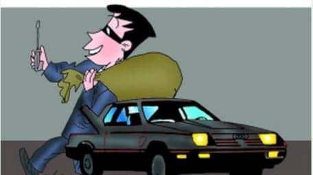 盗窃团伙专盯车内财物 民警监控寻迹擒贼