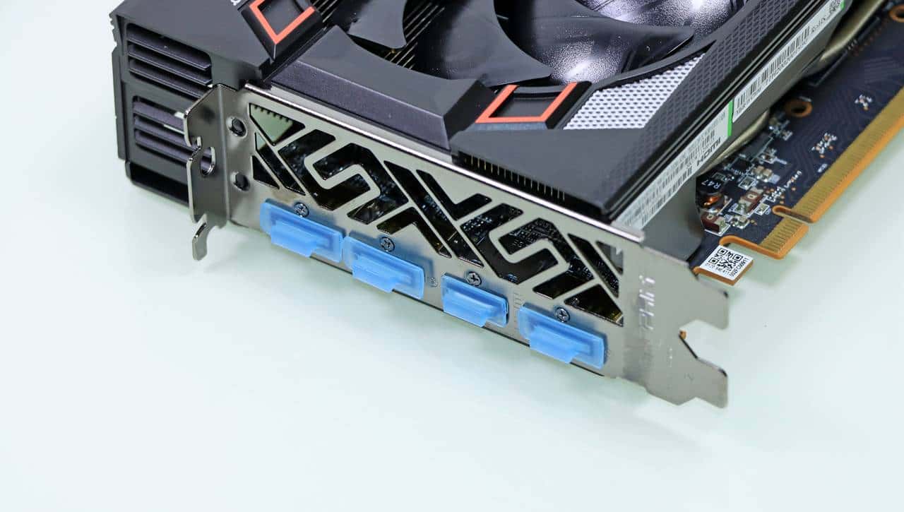 2000元的显卡性能如何？