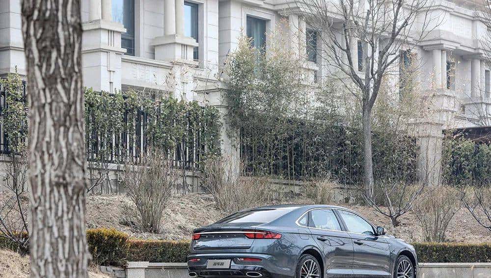 「首试」踢馆者 | 吉利 星瑞