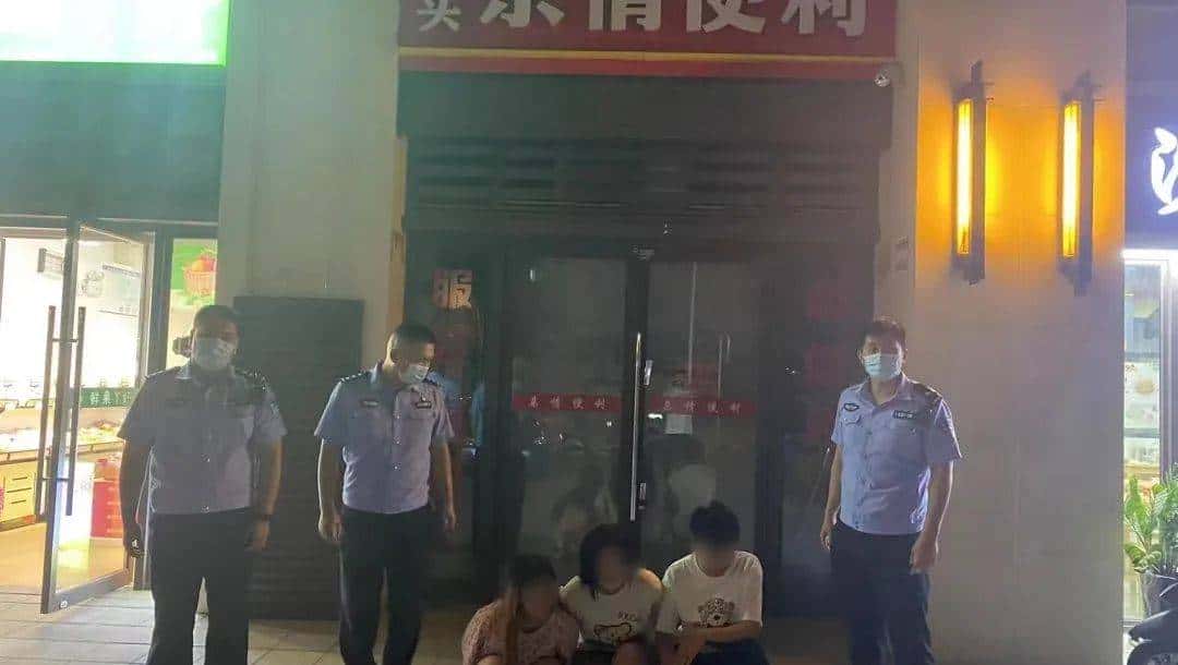 【夏季治安打击整治“百日行动”】福建福州公安持续开展夏夜治安巡查宣防聚焦统一行动