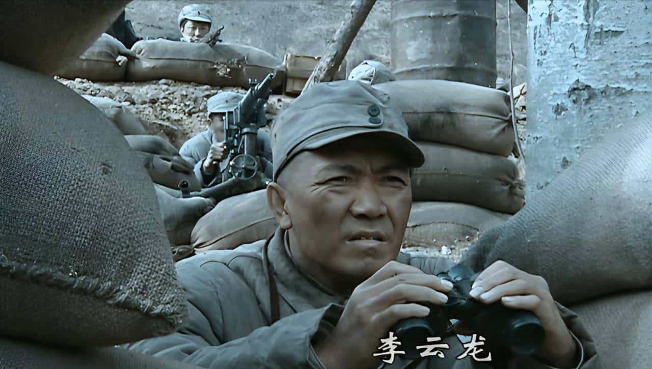 亮剑:难怪坂田会被李云龙一炮轰掉,你看他为啥把指挥部设在高处