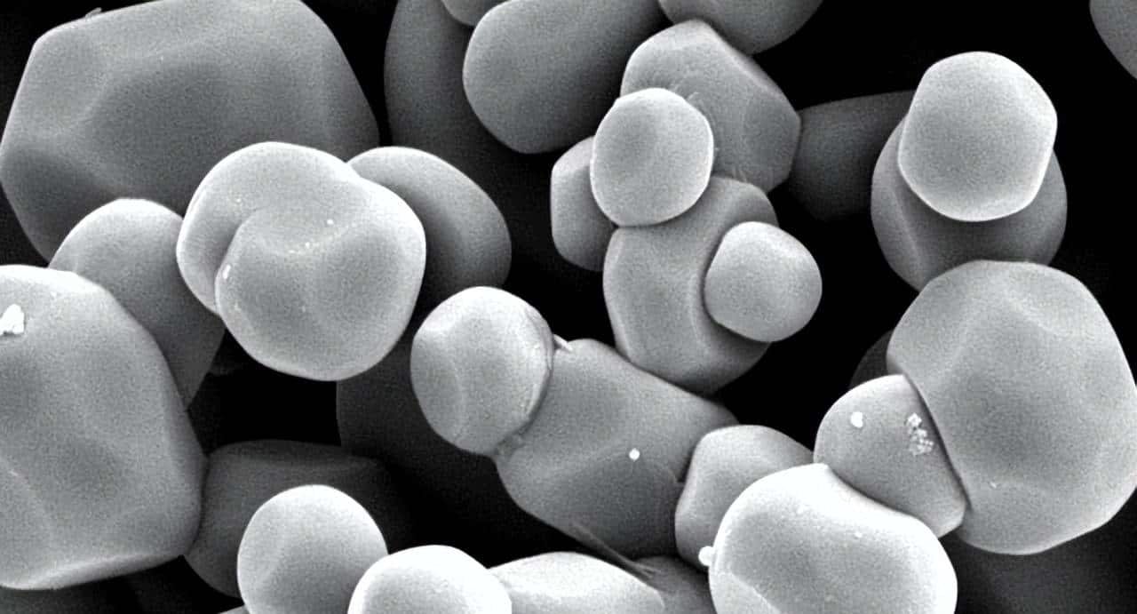 调节催化性能的α-Al2O3负载Ag颗粒，如何被控制合成