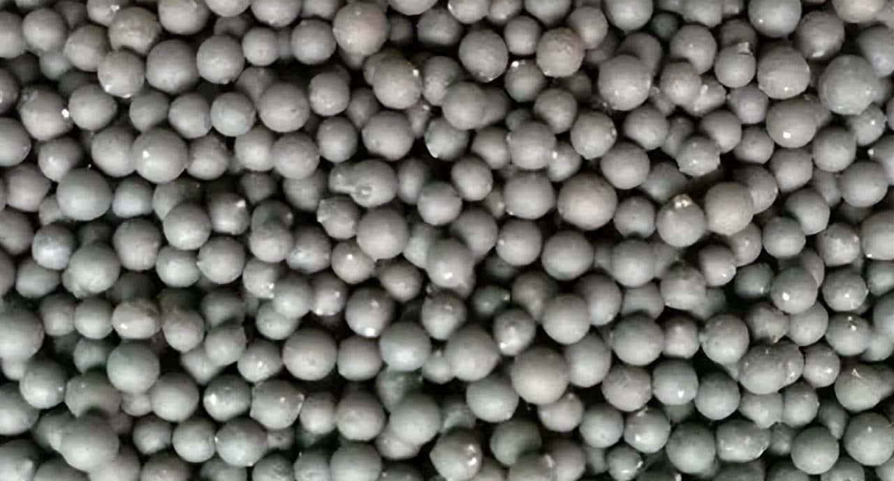 调节催化性能的α-Al2O3负载Ag颗粒，如何被控制合成