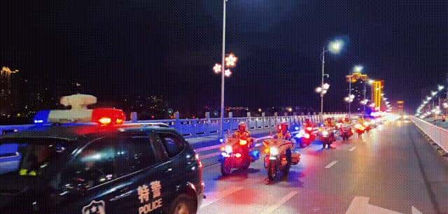 【夏季治安打击整治“百日行动”】福建福州公安持续开展夏夜治安巡查宣防聚焦统一行动